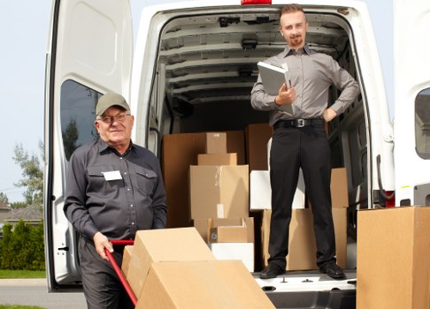 Customer complaint form and moving service review process