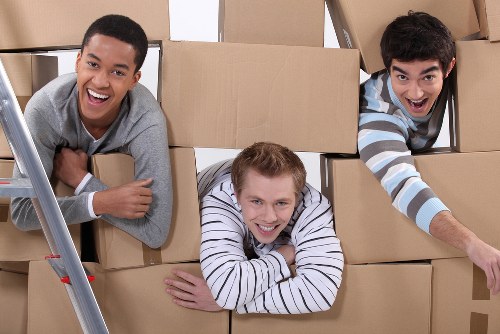 Careful transport of household items for a local south London move