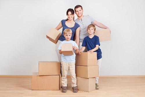 Removal truck hire vehicle suitable for a Colliers Wood home move