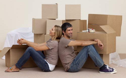 Local moving support for homes and businesses in Colliers Wood