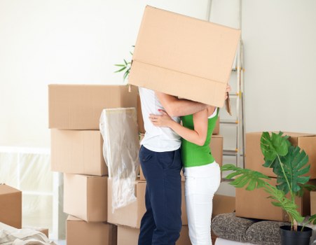 Truck hire for a flat move near Colliers Wood Station